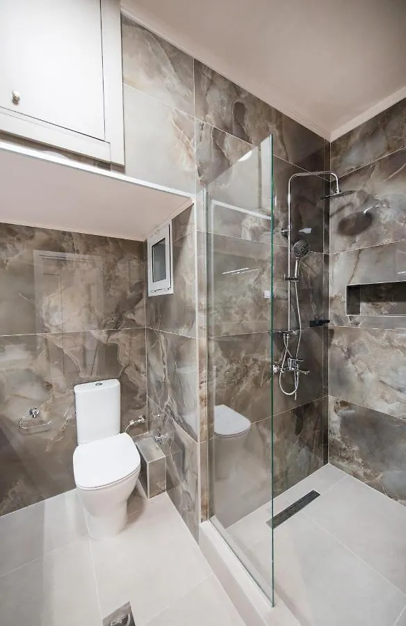 Ferienwohnung Daphne By Halu! : Downtown Family Penthouse Thessaloniki Apartment