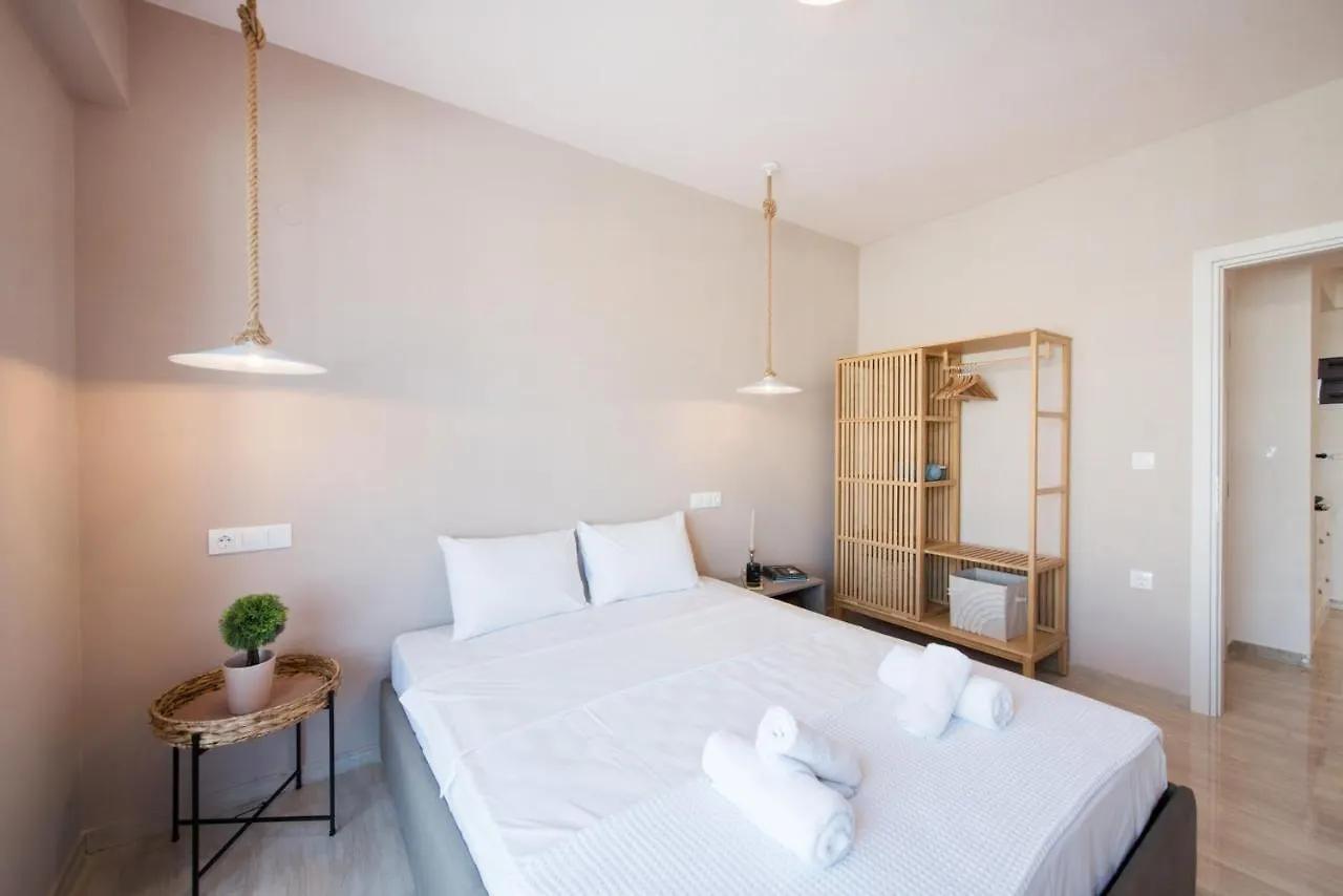 Ferienwohnung Daphne By Halu! : Downtown Family Penthouse Thessaloniki